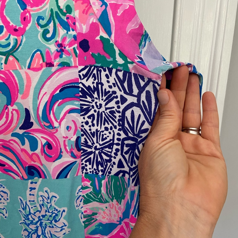Lilly Pulitzer Large Vibrant Pink & Blue Patterned Women's Dress - Picture 4 of 5